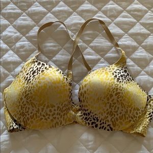 Victoria secret push up bra